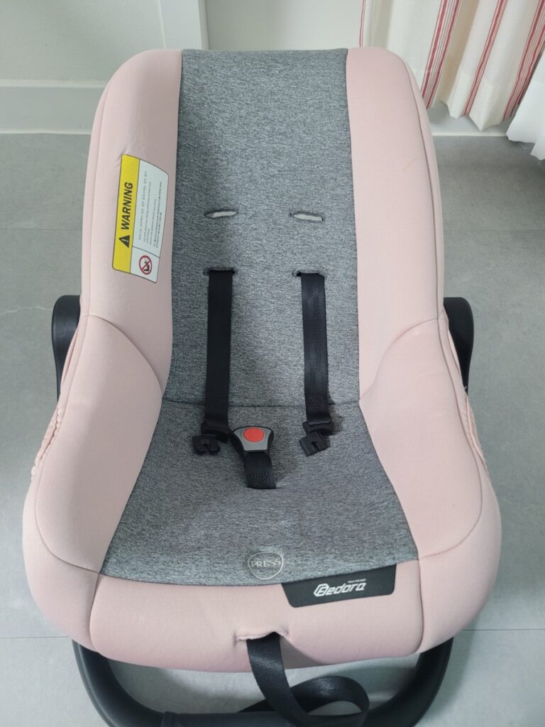 바구니 카시트 분해 과정